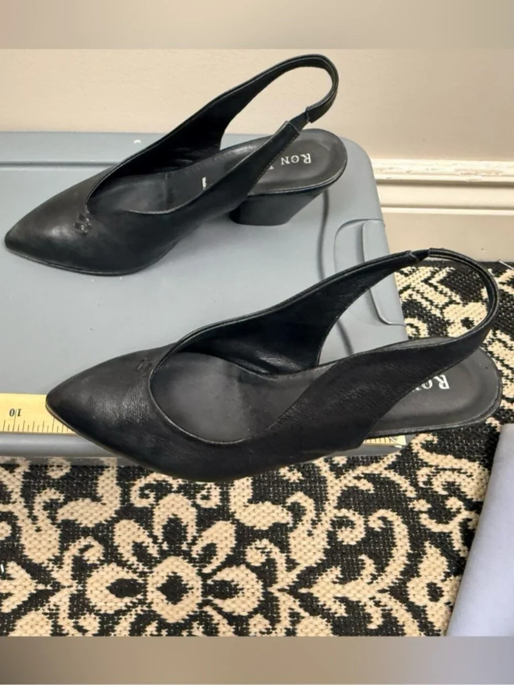 Ron white Black Leather Slingback Pointed Toe Pumps 39